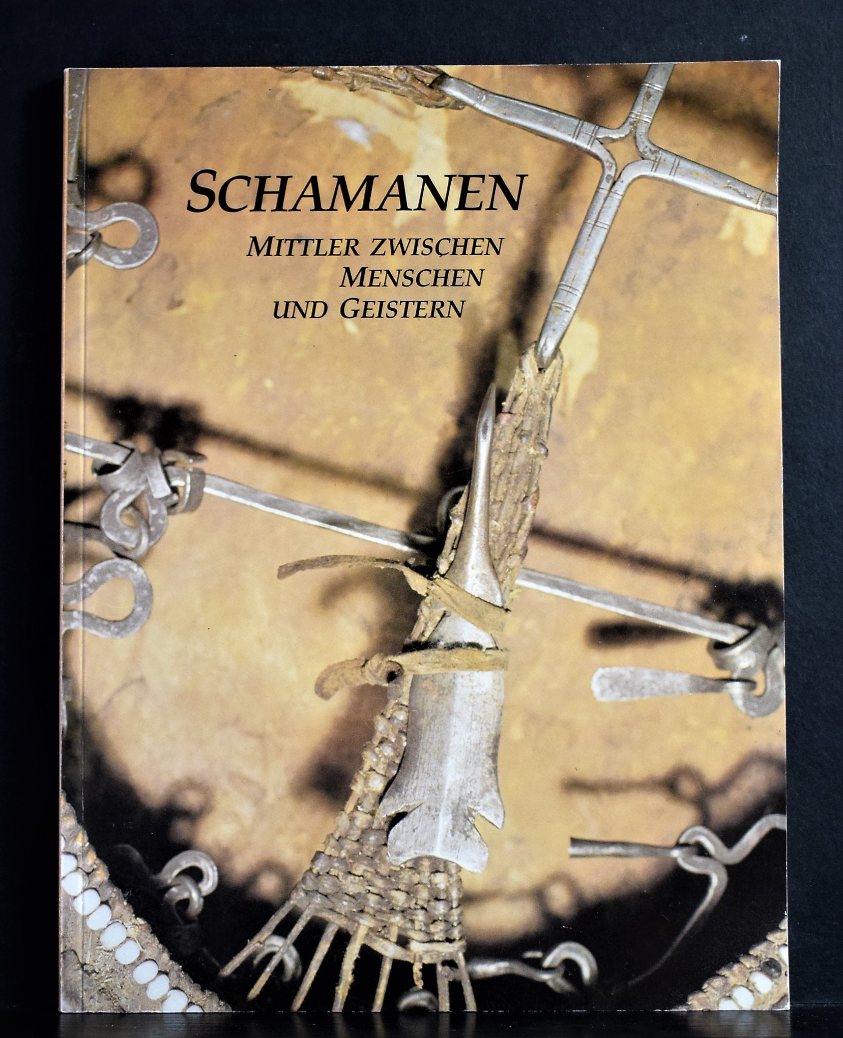 Shamanism. Schamanen. Mittler zwischen Menschen und Geistern