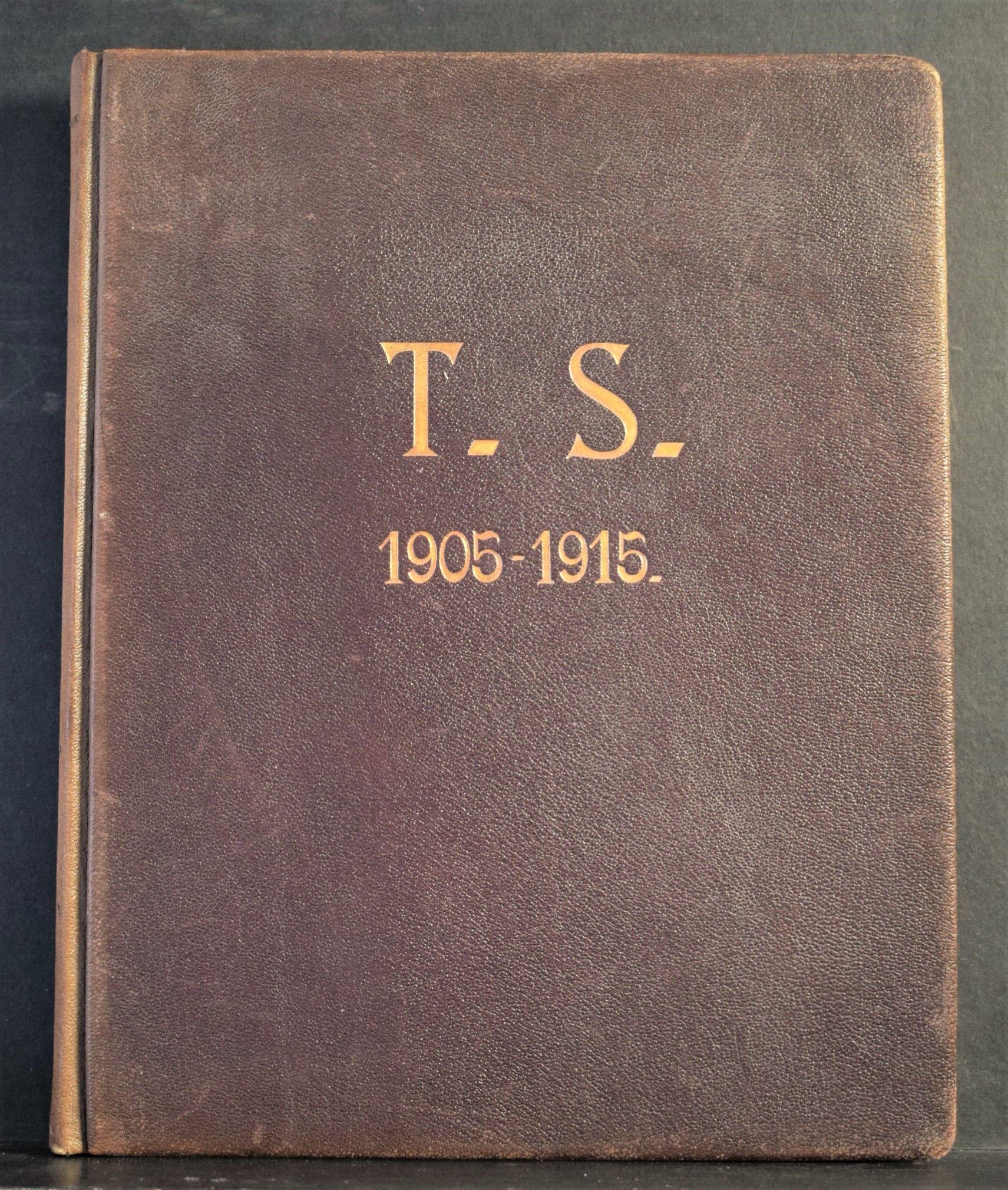 T. S. 1905-1915. Toverialbumi